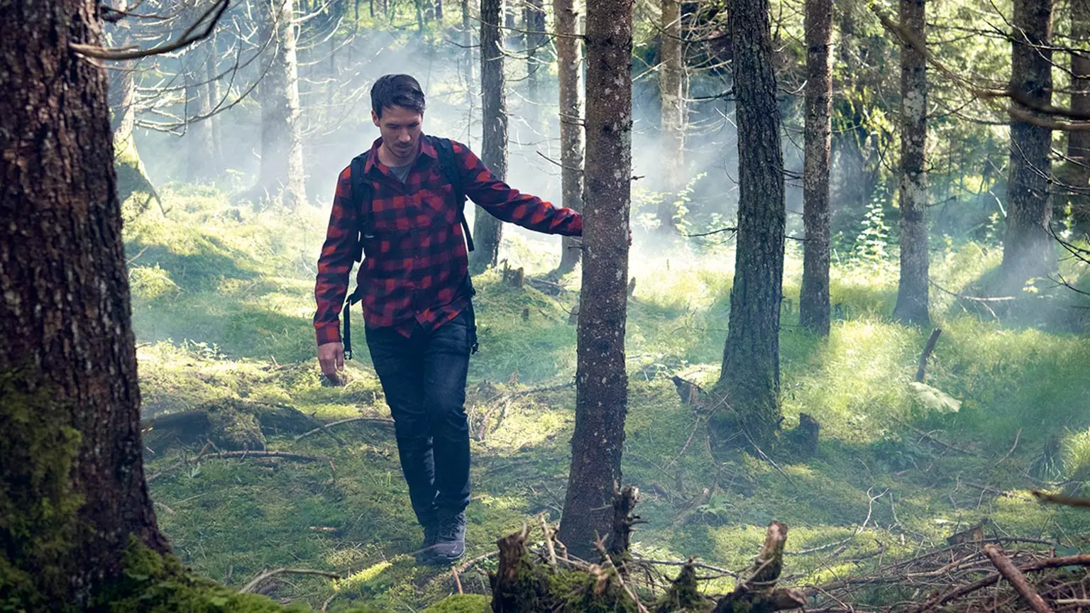 Felix Neureuther im Wald