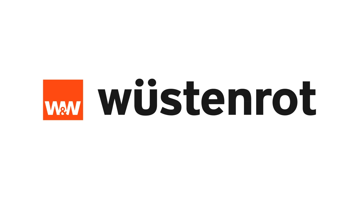 Logo mit orangefarbenem Quadrat und weißem W&W sowie schwarzem Schriftzug wüstenrot auf weißem Hintergrund.